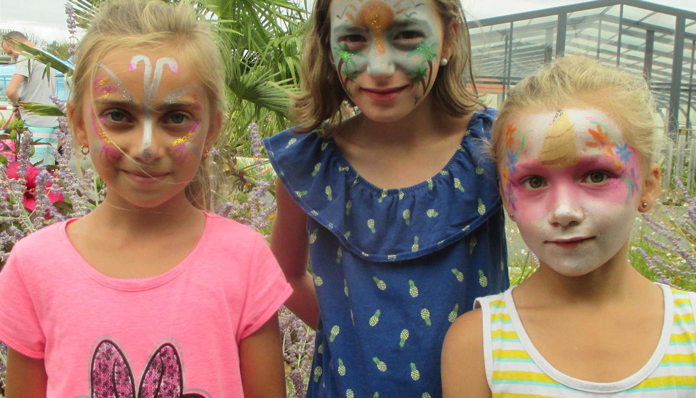 children's make-up at St Gilles Croix de Vie - Campsite Europa Saint Gilles Croix de Vie