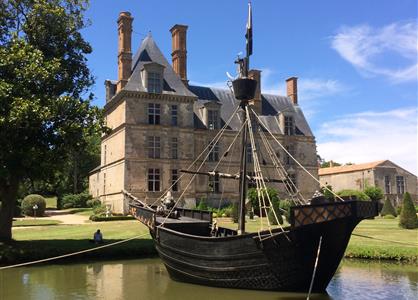 castle to visit in Vendée France West coast with children Camping Europa - Campsite Europa Saint Gilles Croix de Vie